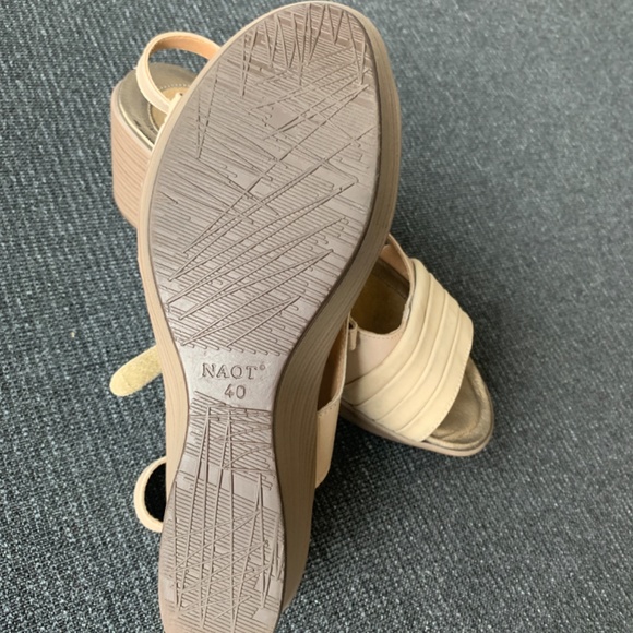 Nearly New NAOT wedge sandals - Picture 3 of 5